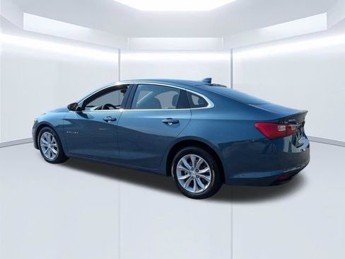 Used 2025 Chevrolet Malibu LT FWD image 8