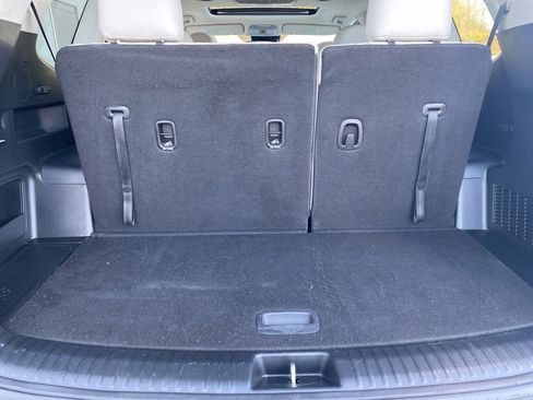 Used 2021 Kia Telluride S image 16