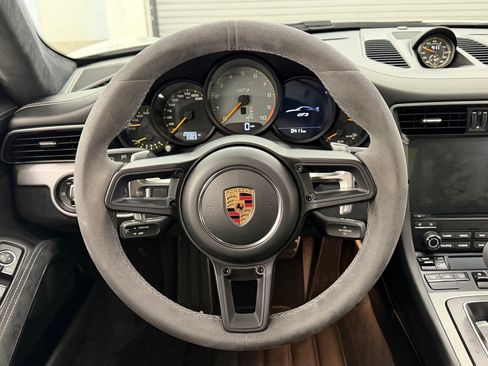 Certified 2018 Porsche 911 GT3 RWD image 11