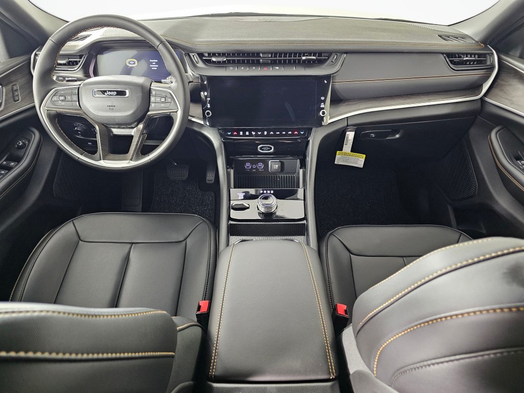 New 2026 Jeep Grand Cherokee Limited AWD/4WD image 19