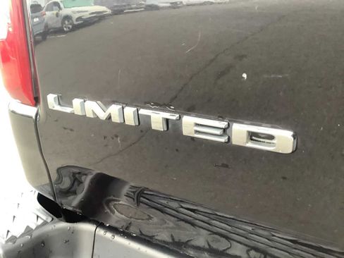 Used 2019 RAM 1500 Limited image 6