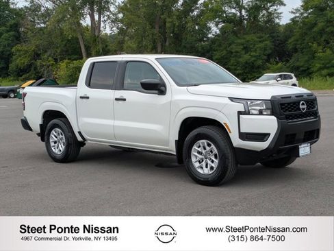 Certified 2025 Nissan Frontier S image 1