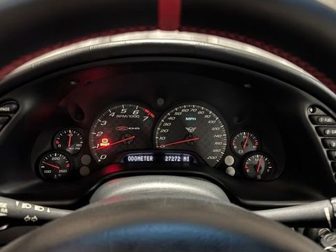 Used 2004 Chevrolet Corvette Z06 w/ Memory Package RWD image 16