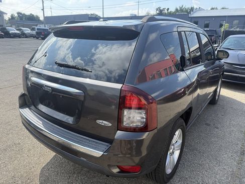 Used 2015 Jeep Compass High Altitude AWD/4WD image 5
