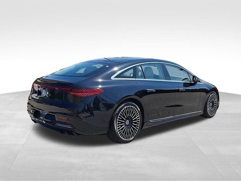 Used 2023 Mercedes-Benz EQS 580 4MATIC Sedan image 6