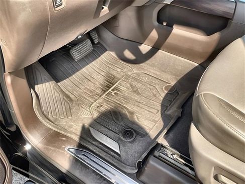 Certified 2020 GMC Sierra 2500 SLT w/ SLT Premium Plus Package image 37