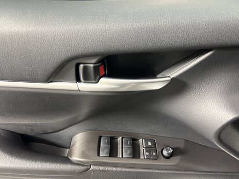 Used 2023 Toyota Camry LE FWD image 16
