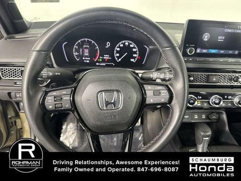 Used 2025 Honda Civic Sport image 11