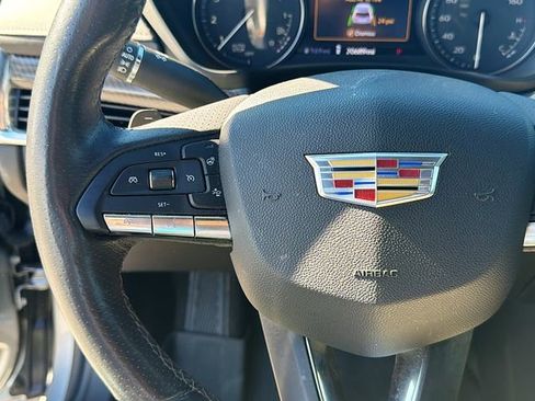 Used 2023 Cadillac XT4 Sport image 36