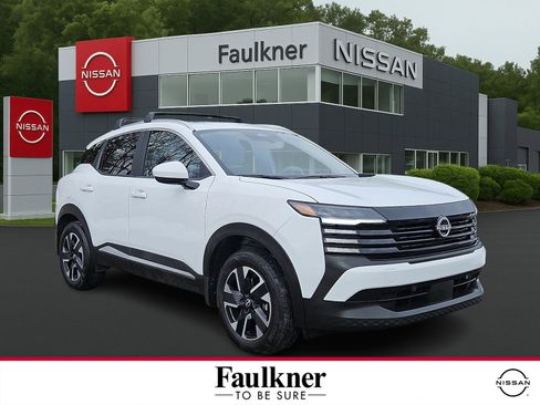 Certified 2025 Nissan Kicks SV w/ SV Premium Package image 1