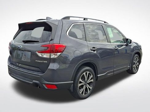 Used 2020 Subaru Forester Limited AWD/4WD image 6
