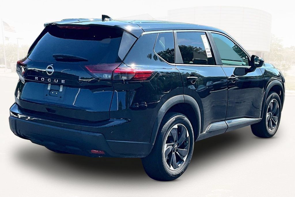 Used 2025 Nissan Rogue SV FWD image 6