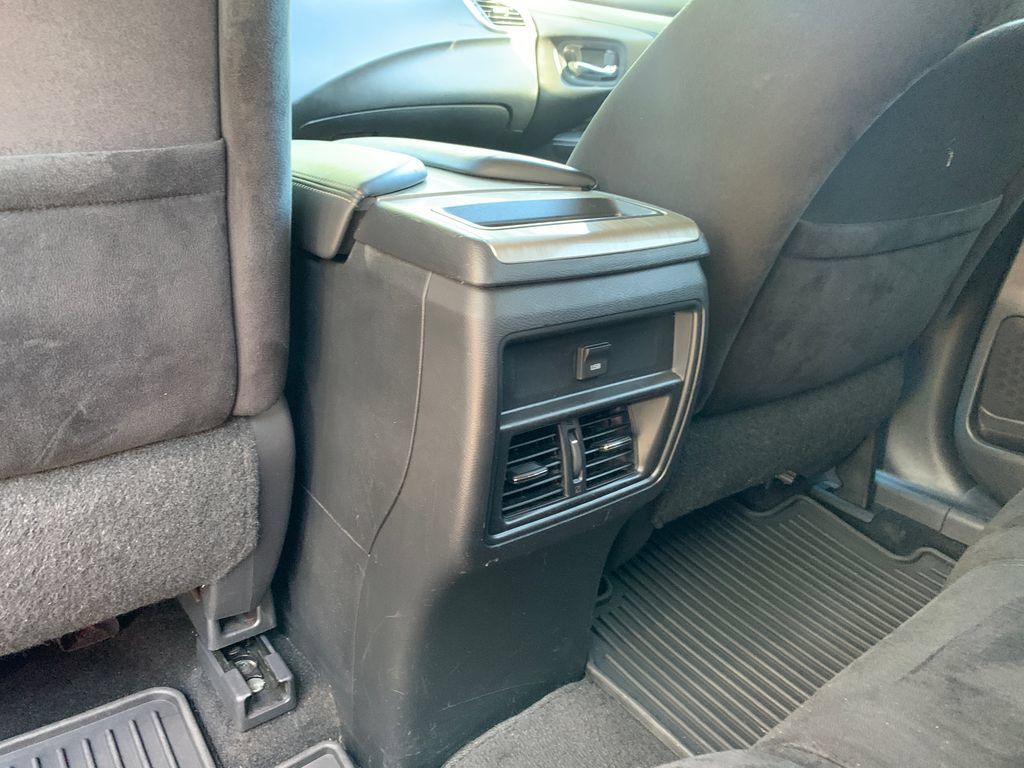 Used 2016 Nissan Murano S w/ Navigation Package FWD image 23