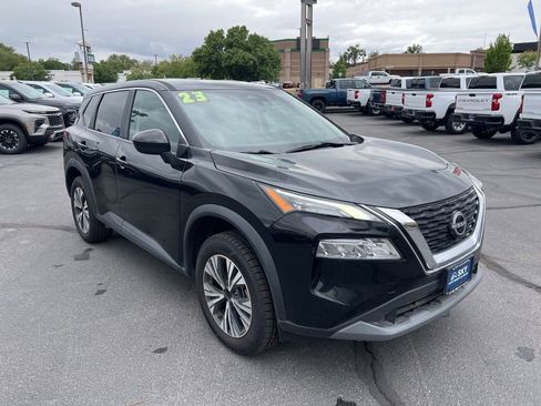Used 2023 Nissan Rogue SV AWD/4WD image 6