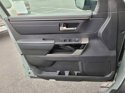 Used 2024 Toyota Tundra Limited image 27