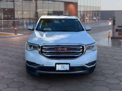 Used 2018 GMC Acadia SLT FWD image 9