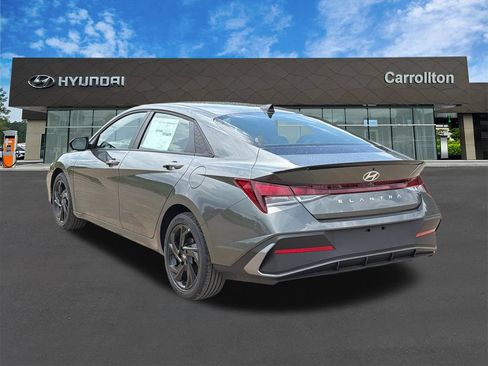 New 2026 Hyundai Elantra Sport FWD image 8