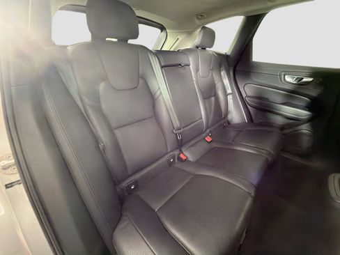 Certified 2023 Volvo XC60 B5 Plus w/ Protection Package Premier AWD/4WD image 25