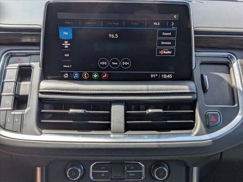 Used 2021 Chevrolet Suburban LT RWD image 14