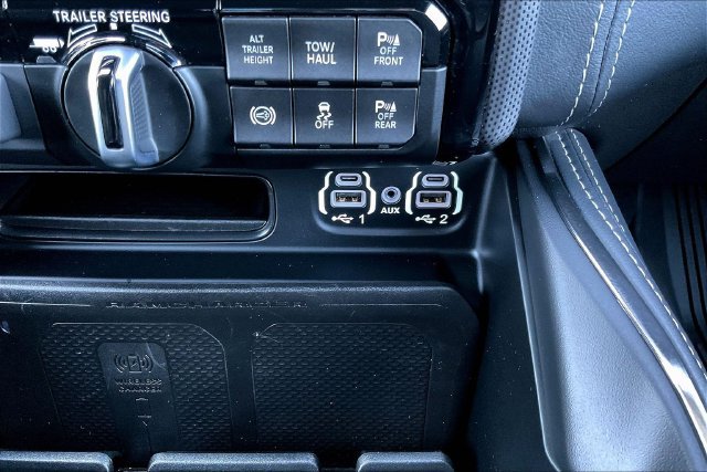 Used 2023 RAM 2500 Limited AWD/4WD image 19