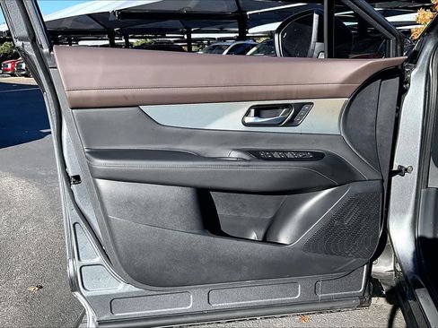 New 2026 Nissan Murano Platinum image 10