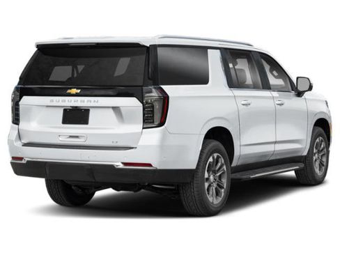 New 2026 Chevrolet Suburban LT AWD/4WD image 2