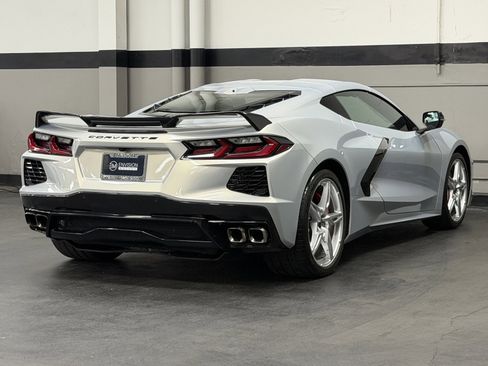 Used 2021 Chevrolet Corvette Stingray Preferred Cpe w/ Z51 Performance Package image 12