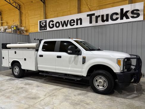 Used 2017 Ford F350 XL w/ Power Equipment Group image 3