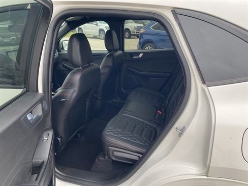 Used 2023 Ford Escape ST-Line Elite w/ Premium Technology Package AWD/4WD image 18