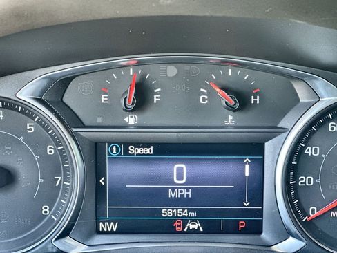 Certified 2022 GMC Terrain SLE w/ Driver Convenience Package image 12