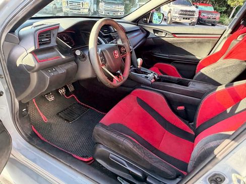 Used 2021 Honda Civic Type R image 11