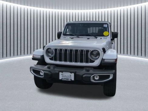 Used 2024 Jeep Wrangler Unlimited Sahara w/ Safety Group AWD/4WD image 17