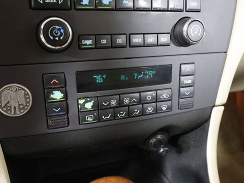 Used 2005 Buick LaCrosse CXL image 34