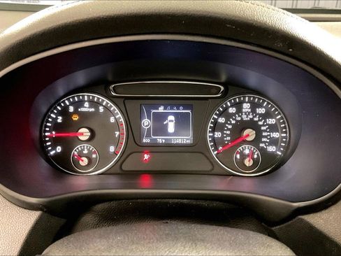 Used 2016 Kia Sorento FWD w/ LX Convenience Package image 27