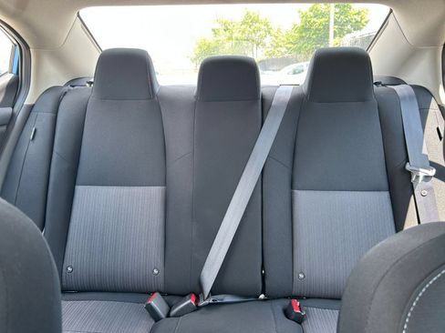 Used 2025 Nissan Sentra SV FWD image 33