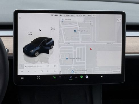 Used 2024 Tesla Model Y Long Range image 15