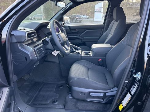 New 2026 Toyota 4Runner SR5 image 17