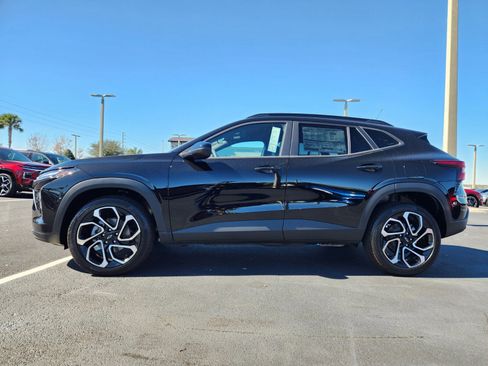 New 2026 Chevrolet Trax RS w/ Driver Confidence Package image 3