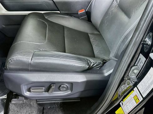 Used 2023 Toyota Tundra Limited AWD/4WD image 25