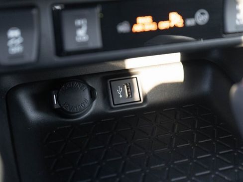 Used 2024 Toyota RAV4 SE image 37