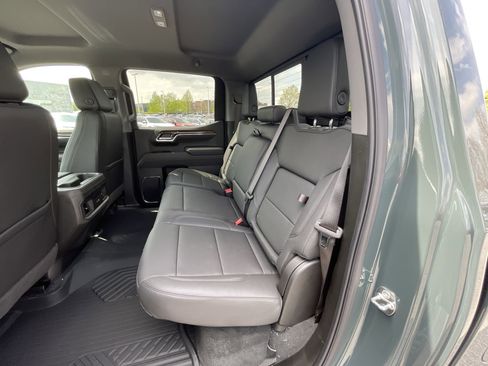 New 2025 Chevrolet Silverado 1500 LT w/ Z71 Off-Road Package image 26