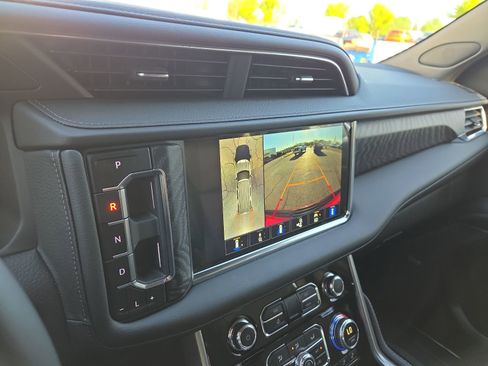 Certified 2024 GMC Yukon Denali image 20