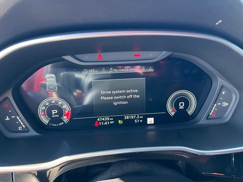 Used 2022 Audi Q3 2.0T Premium Plus w/ Premium Plus Package image 43