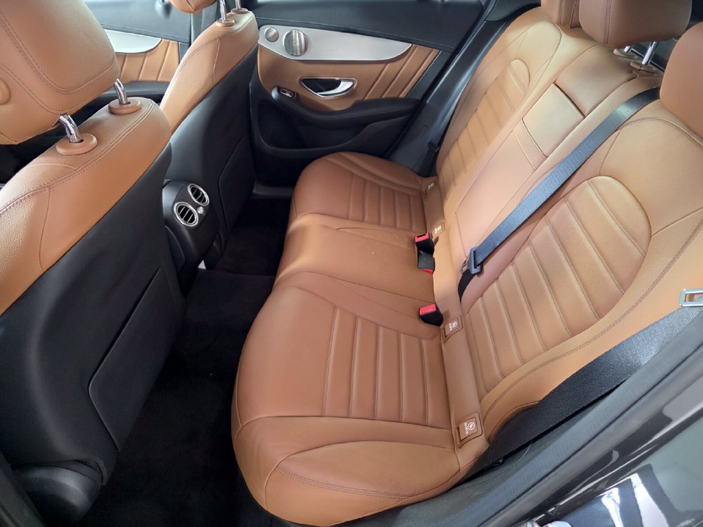 Certified 2022 Mercedes-Benz GLC 43 AMG 4MATIC image 14