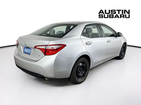 Used 2015 Toyota Corolla LE FWD image 7