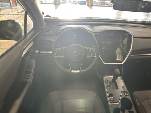 Used 2024 Subaru Impreza 2.0i Sport image 2