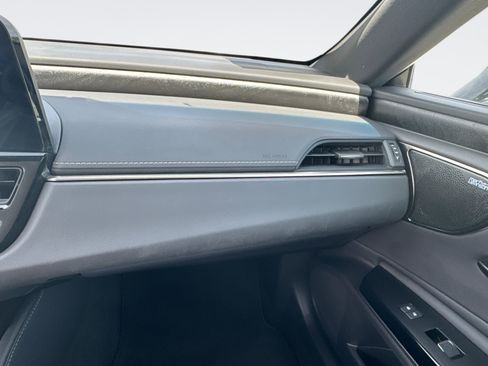 Used 2024 Lexus ES 300h Ultra Luxury w/ Accessory Package (Z2) FWD image 18