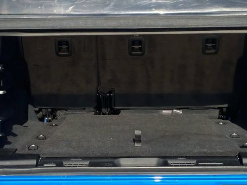 Used 2024 Jeep Wrangler Unlimited Rubicon w/ Safety Group AWD/4WD image 26