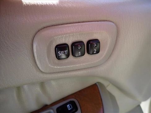 Used 2001 INFINITI QX4 Luxury image 14