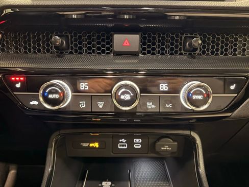 Used 2024 Honda CR-V EX-L image 24